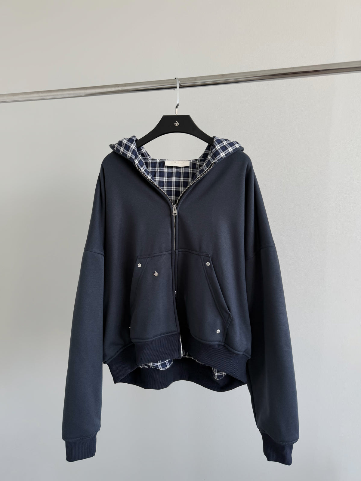 Charcoal Flat